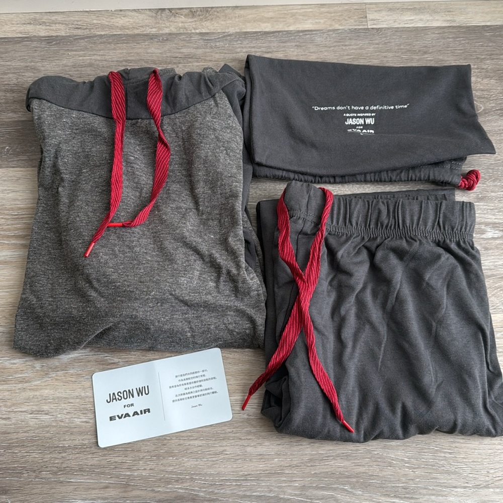 Jason Wu x EVA AIR Pajamas Set [NEW]